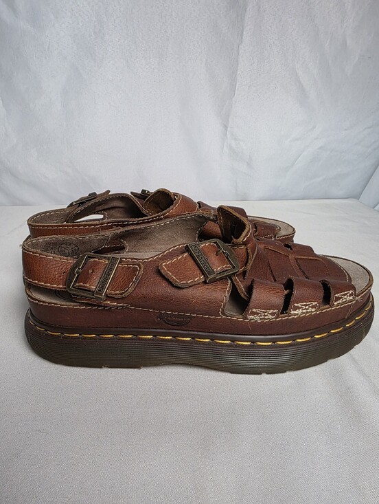 Dr Marten\'s Men\'s Brown Leather VTG Fisherman Sandals Size 13 main image 9